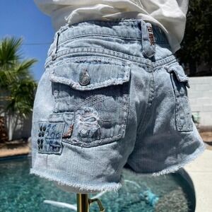 No Boundaries Rise‎ Button Fly Denim Studded Mini Shorts Y2K Distressed Biker